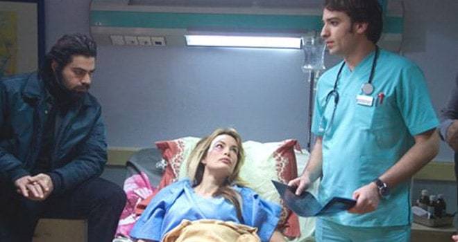 Arka Sokaklar'da Zeynep öldü