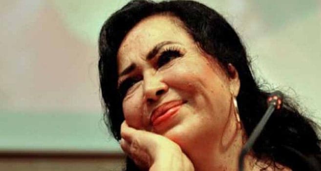 Türkan Şoray'dan Ezgi Mola itirafı