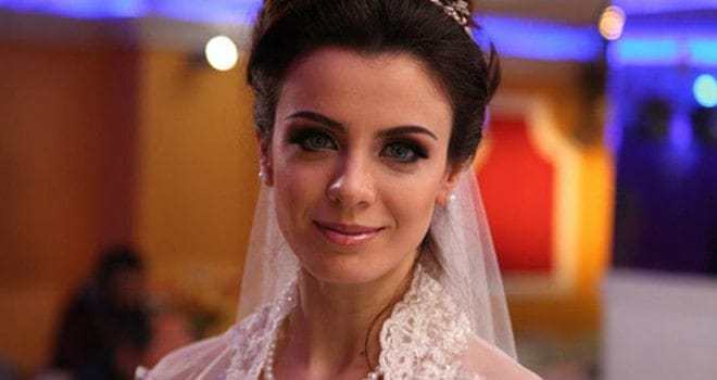 Başak Parlak kiminle beraber?