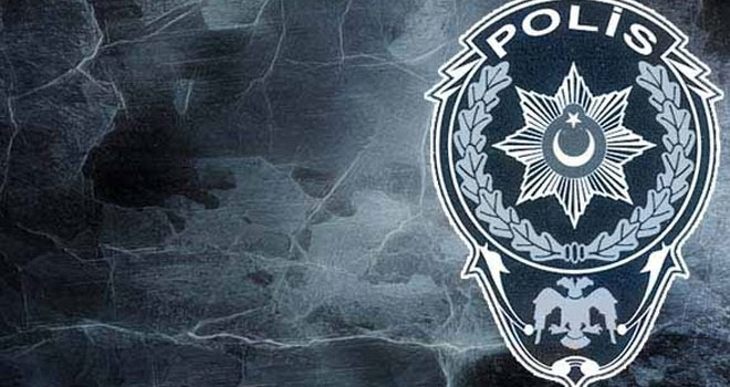 İstihbaratçı polisler açığa alındı