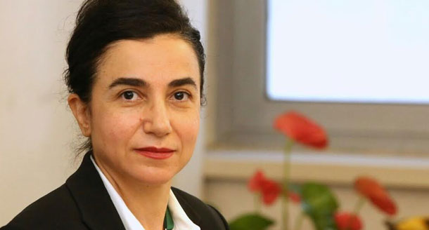 Dink müfettişi Ayşegül Genç siyasete atılıyor!