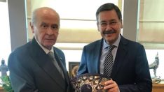 Bahçeli’nin sözlerine Melih Gökçek’ten yanıt: Beni onore etti