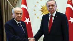 Erdoğan ve Bahçeli görüşmesiyle ilgili flaş iddia! 3 Büyükşehirde ittifak yapacaklar