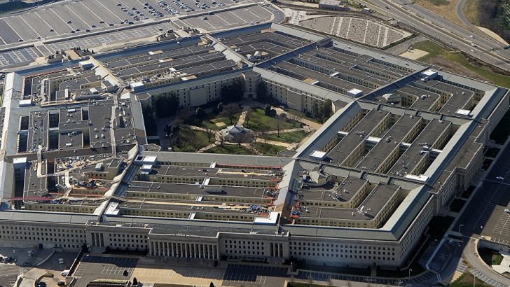 Pentagon, Meksika sınırına 5200 asker sevk ediyor