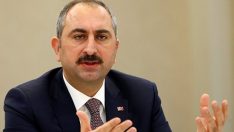 Adalet Bakanı’ndan İngiltere’nin FETÖ firarisi Akın İpek kararına sert tepki!