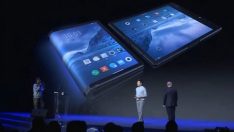 Dünyanın ilk katlanabilen akıllı telefonu görücüye çıktı