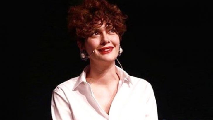 Bergüzar Korel’in yeni imajı, Kemal Sunal’ın “Şabaniye” karakterine benzetildi
