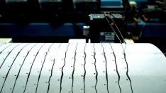 İstanbul’da deprem! Şiddetini Kandilli duyurdu