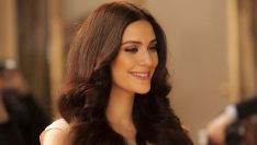 Bergüzar Korel sıfır makyajıyla şaşırttı