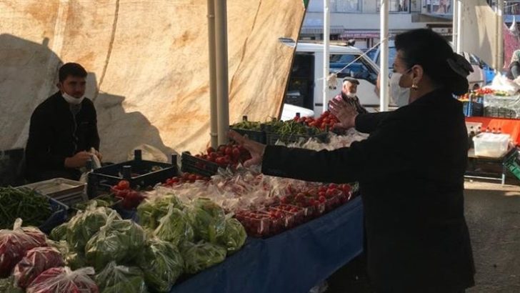 Muğla Valisi pazarda! Üretici pazarını ziyaret etti