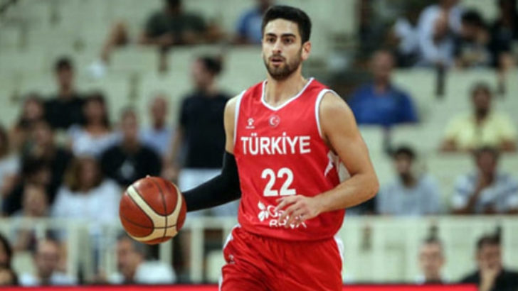Survivor Anlat Bakalım’da Barış Murat Yağcı ile eşleşen Furkan Korkmaz kimdir?