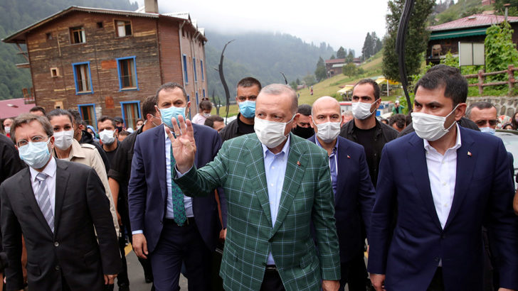 Cumhurbaşkanı Erdoğan, Ayder Yaylası‘nda incelemelerde bulundu