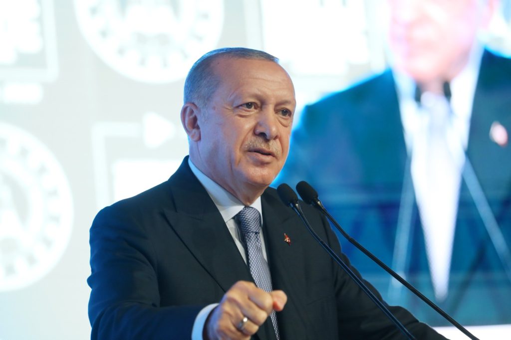 Cumhurbaşkanı Erdoğan'dan, Macron'a yanıt: Senin şahsımla daha çok sıkıntın olacak