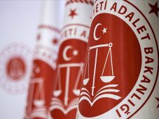 BAKANLIKTA ÜÇ KRİTİK DEĞİŞİM YOLDA