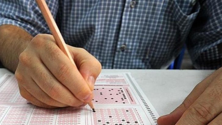 FETÖ soru çalarken bu yemini ettirdi! Garson’dan soru hırsızlığındaki “sınav yemini” çıktı