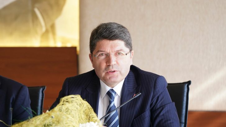 Bakan Tunç’tan son dakika açıklama…Yargımıza güvenelim