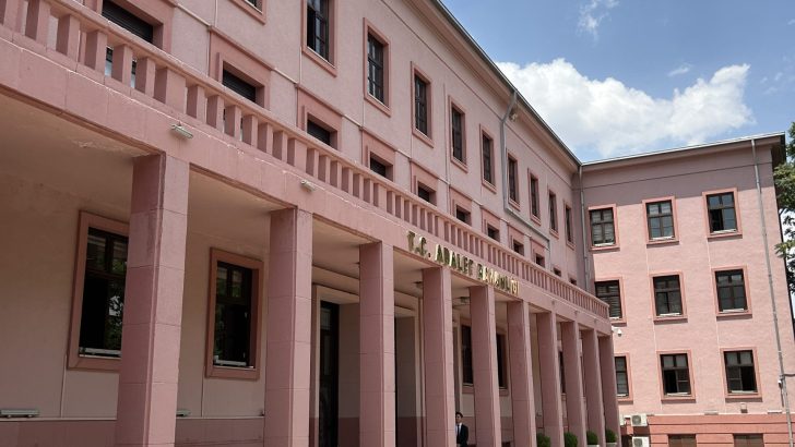 Bartın ve Düzce İdare Mahkemeleri kurulma kararı Resmi Gazete