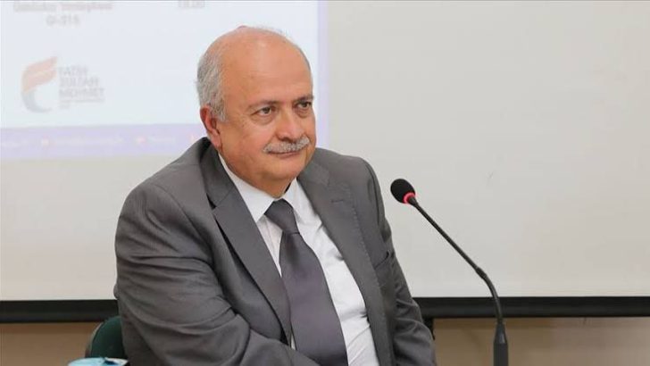 Ünlü profesörden anne babalara önemli tavsiyeler