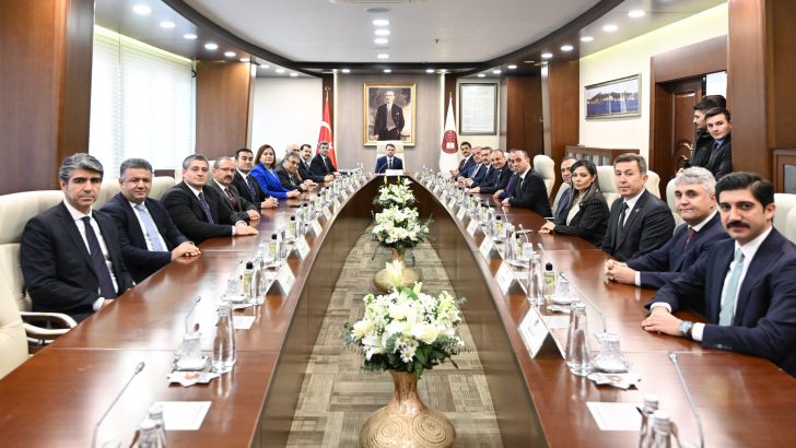 Adalet Bakanı Akın Gürlek, HSK’da ilk toplantısını yaptı