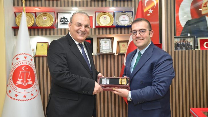 HSK üyesi Yüksel, Çatalca adliyesini ziyaret etti! Başsavcı Tunç: “Bizler için son derece kıymetlidir”