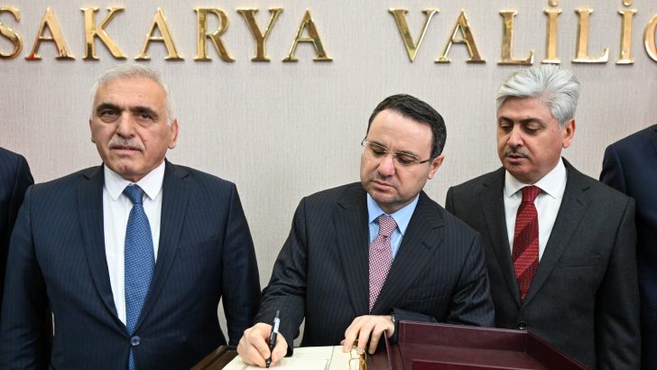 Bakan Gürlek: “Türkiye Yüzyılı vizyonu doğrultusunda adaleti güçlendirmeye, yargı hizmetlerini hızlandırmaya kararlıyız”