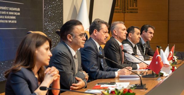 İzmir Adliyesi’nde “Yasa Dışı Bahis ve Kumar Suçlarıyla Mücadele” toplantısı