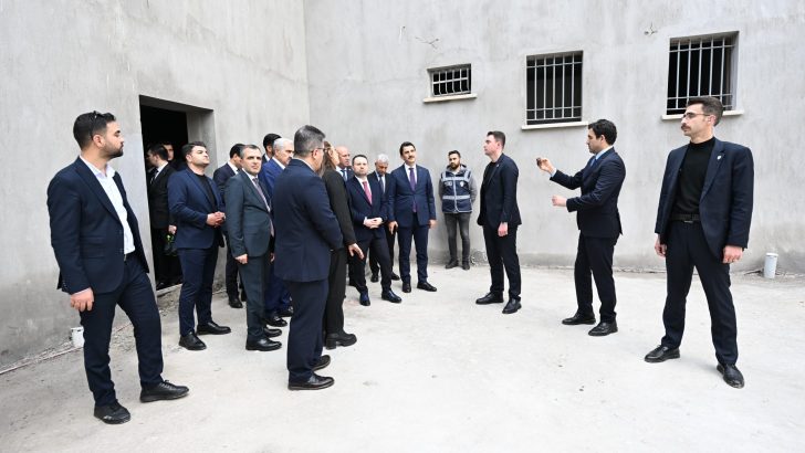 Bakan Gürlek, “Müze ve Kültür Alanı” olan Diyarbakır Cezaevi’nde incelemelerde bulundu