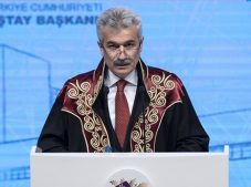 Danıştay Başkanı Zeki Yiğit’ten yeni anayasa çağrısı: Türkiye’nin toplumu kucaklayan bir huzur belgesine ihtiyacı var