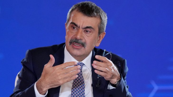 Bakan Tekin’den okul güvenliği açıklaması: “Silahlı güvenlik pedagojik olarak doğru değil”