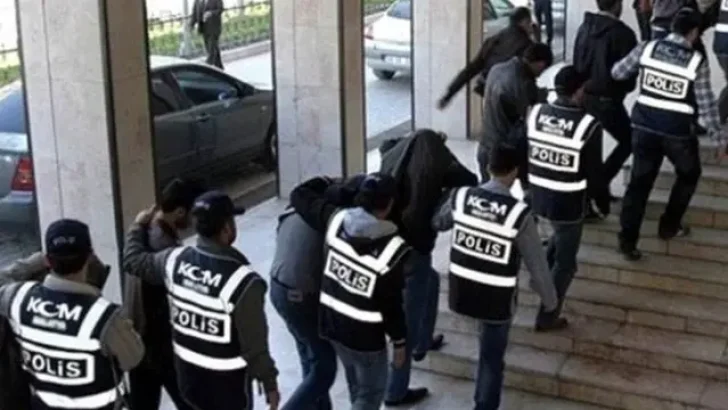 FETÖ’nün kamu mahrem yapılanmasına operasyon: 4 şüpheli hakkında gözaltı kararı