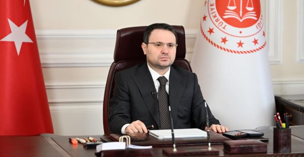Uluslararası adli iş birliği ağı genişliyor! Bakan Gürlek 16 yeni büro kurulduğunu duyurdu