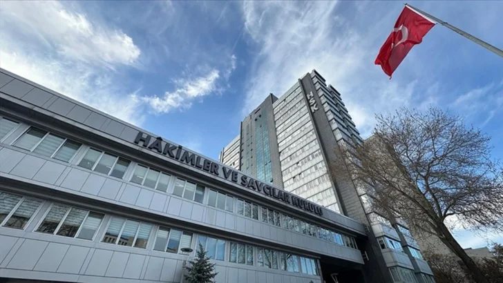 İSTANBUL İÇİN&nbsp; HSK 25 KİŞİLİK KRİTİK KARARNAMEYİ HAZIRLIYOR