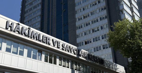 HSK Yaz Kararnamesinde Krtik toplantı devam ediyor! Gölbaşı’nda Sürpriz son dakika değişiklikleri gündemde
