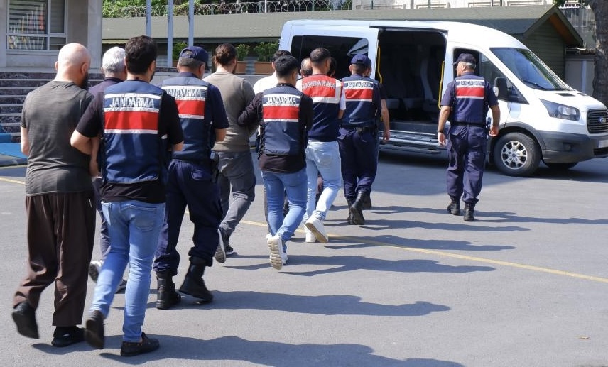 30 ilde DEAŞ operasyonu: Jandarma’dan terör örgütüne darbe, 119 şüpheli yakalandı