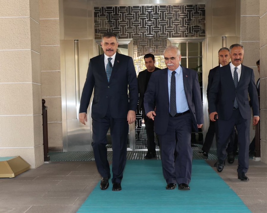 İçişleri Bakanı Mustafa Çiftçi AYM Başkanı Kadir Özkaya’yı Bakanlıkta ağırladı